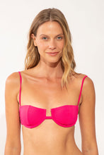 Laden Sie das Bild in den Galerie-Viewer, Gallery: Wednesday In Hawaii By Rio De Sol Oberteil Top Guava Shell