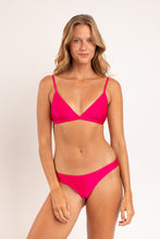 Laden Sie das Bild in den Galerie-Viewer, Model Front: Rio De Sol Oberteil Top Shimmer-Olinda Tri-Fixo