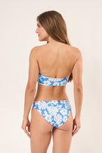 Laden Sie das Bild in den Galerie-Viewer, Model Back: Wednesday In Hawaii By Rio De Sol Unterteil Bottom Pua-Pacifica Waikiki