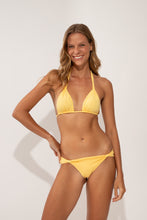 Laden Sie das Bild in den Galerie-Viewer, Image 05: Wednesday In Hawaii By Rio De Sol Set Set Lilikoi Mel