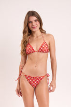 Laden Sie das Bild in den Galerie-Viewer, Model Front: Rio De Sol Oberteil Top Floral-Scales Frufru