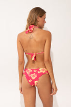 Laden Sie das Bild in den Galerie-Viewer, Model Back: Wednesday In Hawaii By Rio De Sol Set Set Pua-Guava Mel