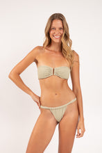 Laden Sie das Bild in den Galerie-Viewer, Image 05: Rio De Sol Set Set Brisa-Pistache Sara Eden