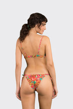 Laden Sie das Bild in den Galerie-Viewer, Model Back: Rio De Sol Set Set Tropics Balconet-Tie Lacinho