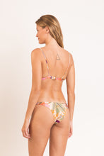 Laden Sie das Bild in den Galerie-Viewer, Model Back: Rio De Sol Oberteil Top Oasis Balconet-Tie