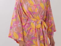Laden und Abspielen von Videos im Galerie-Viewer, Video: Rio De Sol Kaftans/Cover-Ups Lyla Kimono