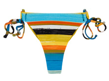 Laden Sie das Bild in den Galerie-Viewer, Product Front: Rio De Sol Unterteil Bottom Artsy Fio-Tie