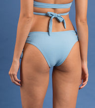 Laden Sie das Bild in den Galerie-Viewer, Image 11: Rio De Sol Unterteil Bottom Dots-Sky Madrid