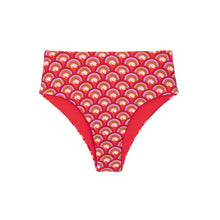 Laden Sie das Bild in den Galerie-Viewer, Product Front: Rio De Sol Unterteil Bottom Floral-Scales Hotpants