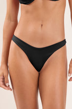 Laden Sie das Bild in den Galerie-Viewer, Gallery: Rio De Sol Unterteil Bottom Lava Kai