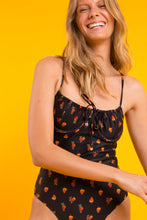 Laden Sie das Bild in den Galerie-Viewer, Image 09: Rio De Sol Badeanzug Cashew Julia