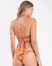 Laden Sie das Bild in den Galerie-Viewer, Image 05: Rio De Sol Set Set Nocciola Dune Cheeky-Fixa
