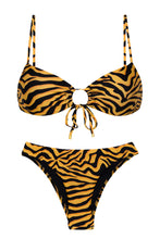 Laden Sie das Bild in den Galerie-Viewer, Product Front: Rio De Sol Set Set Wild-Orange Mila Essential