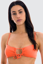 Laden Sie das Bild in den Galerie-Viewer, Gallery: Rio De Sol Oberteil Top Light-Peach Mila