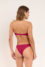 Laden Sie das Bild in den Galerie-Viewer, Model Back: Rio De Sol Set Set Shimmer-Desejo Bandeau-Joy Essential
