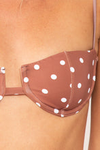 Laden Sie das Bild in den Galerie-Viewer, Image 06: Wednesday In Hawaii By Rio De Sol Oberteil Top Kiko-Coco Shell
