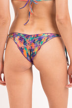 Laden Sie das Bild in den Galerie-Viewer, Image 07: Rio De Sol Unterteil Bottom Euphoria Frufru

