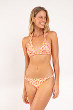 Laden Sie das Bild in den Galerie-Viewer, Model Front: Rio De Sol Unterteil Bottom Ditsy-Butter Mel
