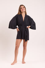 Laden Sie das Bild in den Galerie-Viewer, Image 06: Rio De Sol Kaftans/Cover-Ups Black Kimono
