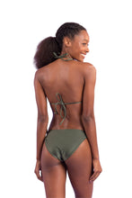 Laden Sie das Bild in den Galerie-Viewer, Model Back: Rio De Sol Set Set Croco Tri-Inv Ibiza-Comfy
