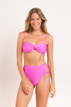 Laden Sie das Bild in den Galerie-Viewer, Model Front: Rio De Sol Unterteil Bottom Vita-Pink High-Waist-Spin
