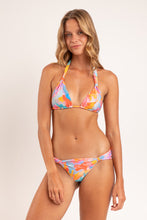Laden Sie das Bild in den Galerie-Viewer, Model Front: Rio De Sol Unterteil Bottom Cloud Mel
