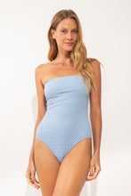 Laden Sie das Bild in den Galerie-Viewer, Model Front: Rio De Sol Badeanzug Drift-Cianita Tube-Op
