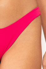 Laden Sie das Bild in den Galerie-Viewer, Image 06: Wednesday In Hawaii By Rio De Sol Unterteil Bottom Guava Kai
