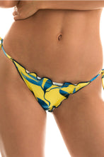 Laden Sie das Bild in den Galerie-Viewer, Gallery: Rio De Sol Unterteil Bottom Lemon Flower Frufru
