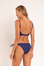 Laden Sie das Bild in den Galerie-Viewer, Model Back: Rio De Sol Unterteil Bottom Touch-Marinho Ibiza-Comfy
