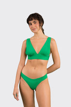 Laden Sie das Bild in den Galerie-Viewer, Model Front: Rio De Sol Oberteil Top Tambourine Halter-Marina
