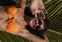 Laden Sie das Bild in den Galerie-Viewer, Image 06: Rio De Sol Oberteil Top Dots-Mango Balconet-Tie
