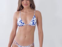 Laden und Abspielen von Videos im Galerie-Viewer, Video: Wednesday In Hawaii By Rio De Sol Set Set Pua-Pacifica Ana Isla
