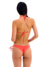 Laden Sie das Bild in den Galerie-Viewer, Model Back: Rio De Sol Unterteil Bottom Dots-Tabata Frufru
