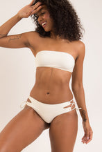 Laden Sie das Bild in den Galerie-Viewer, Image 10: Rio De Sol Unterteil Bottom Off-White Madrid
