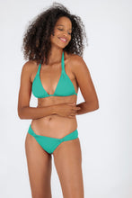 Laden Sie das Bild in den Galerie-Viewer, Model Front: Rio De Sol Unterteil Bottom Opal Mel
