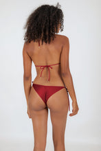 Laden Sie das Bild in den Galerie-Viewer, Model Back: Rio De Sol Unterteil Bottom Shimmer-Divino Cheeky-Rope
