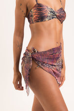 Laden Sie das Bild in den Galerie-Viewer, Image 06: Rio De Sol Strandrock Cobra Mini-Sarong
