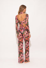 Laden Sie das Bild in den Galerie-Viewer, Model Back: Rio De Sol Strandhosen Jolie Pants Lana
