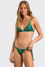Laden Sie das Bild in den Galerie-Viewer, Image 04: Rio De Sol Set Set Wilds Tri-Fixo Cheeky-Tie
