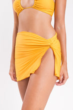 Laden Sie das Bild in den Galerie-Viewer, Image 06: Rio De Sol Strandrock Solar Skirt-Knot
