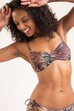 Laden Sie das Bild in den Galerie-Viewer, Image 11: Rio De Sol Oberteil Top Cobra Twist
