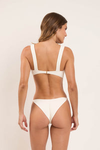 Model Back: Rio De Sol Oberteil Top Sand-Chantilly Mary