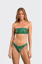 Laden Sie das Bild in den Galerie-Viewer, Model Front: Rio De Sol Oberteil Top Wilds Bandeau-Reto
