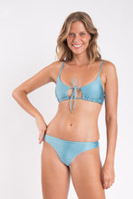 Laden Sie das Bild in den Galerie-Viewer, Top Shimmer-Laguna Tank-Tie
