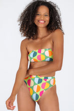 Laden Sie das Bild in den Galerie-Viewer, Set Garden-City Bandeau-Reto Hotpant-Cos
