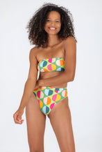 Laden Sie das Bild in den Galerie-Viewer, Set Garden-City Bandeau-Reto Hotpant-Cos
